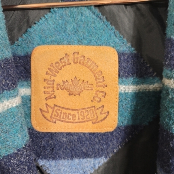 Mid-West Garment Co. Saddle Blanket Coat 16 Fringe Southwest Wool Western Boho - Picture 2 of 7